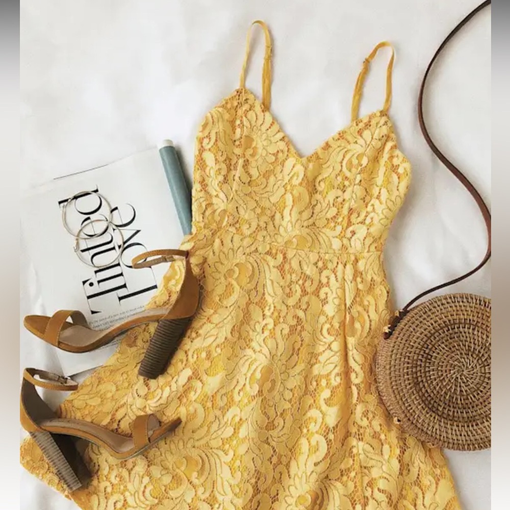 Lulus Magnolia Golden Yellow Lace Skater Dress Size XL NWT